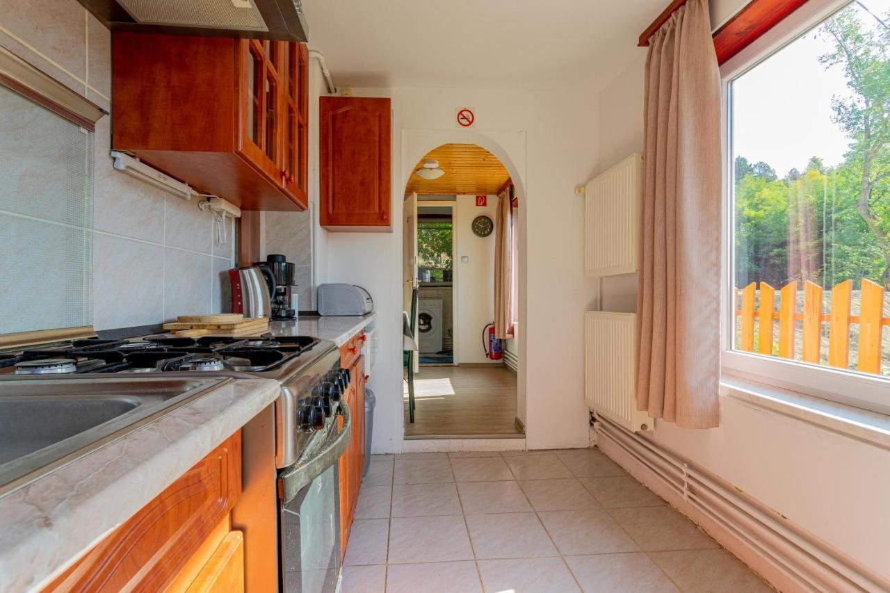 Panoráma Apartmanház Esztergom Exterior foto