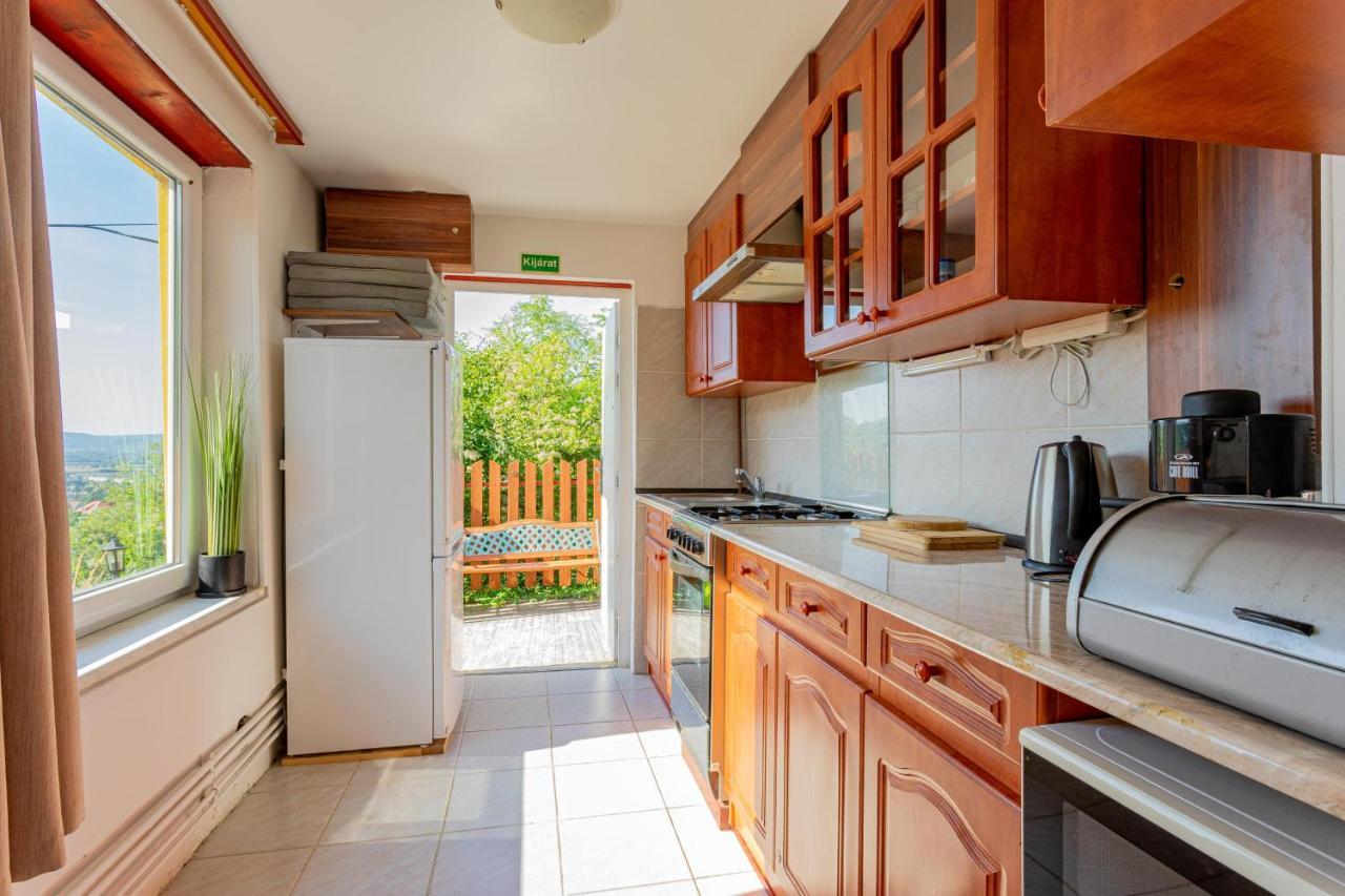 Panoráma Apartmanház Esztergom Exterior foto