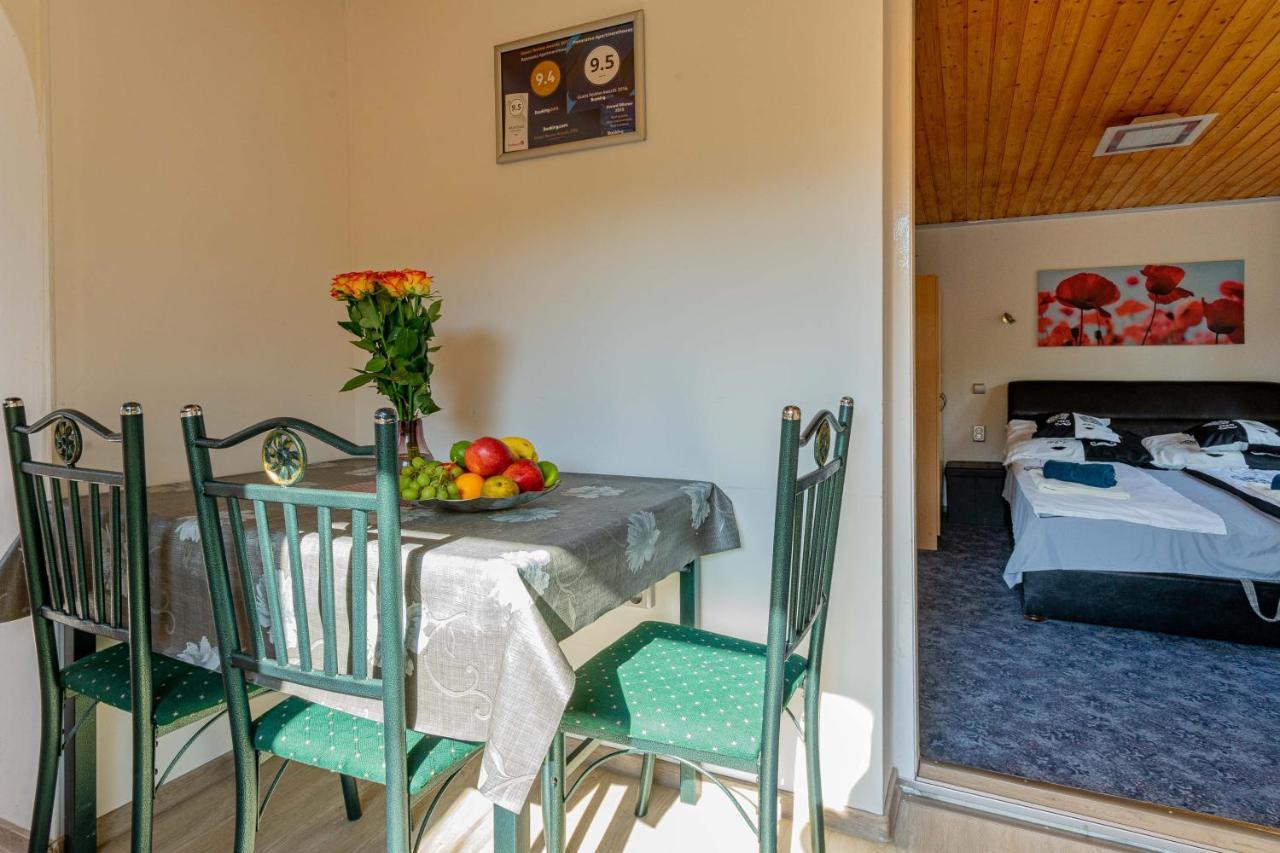 Panoráma Apartmanház Esztergom Exterior foto