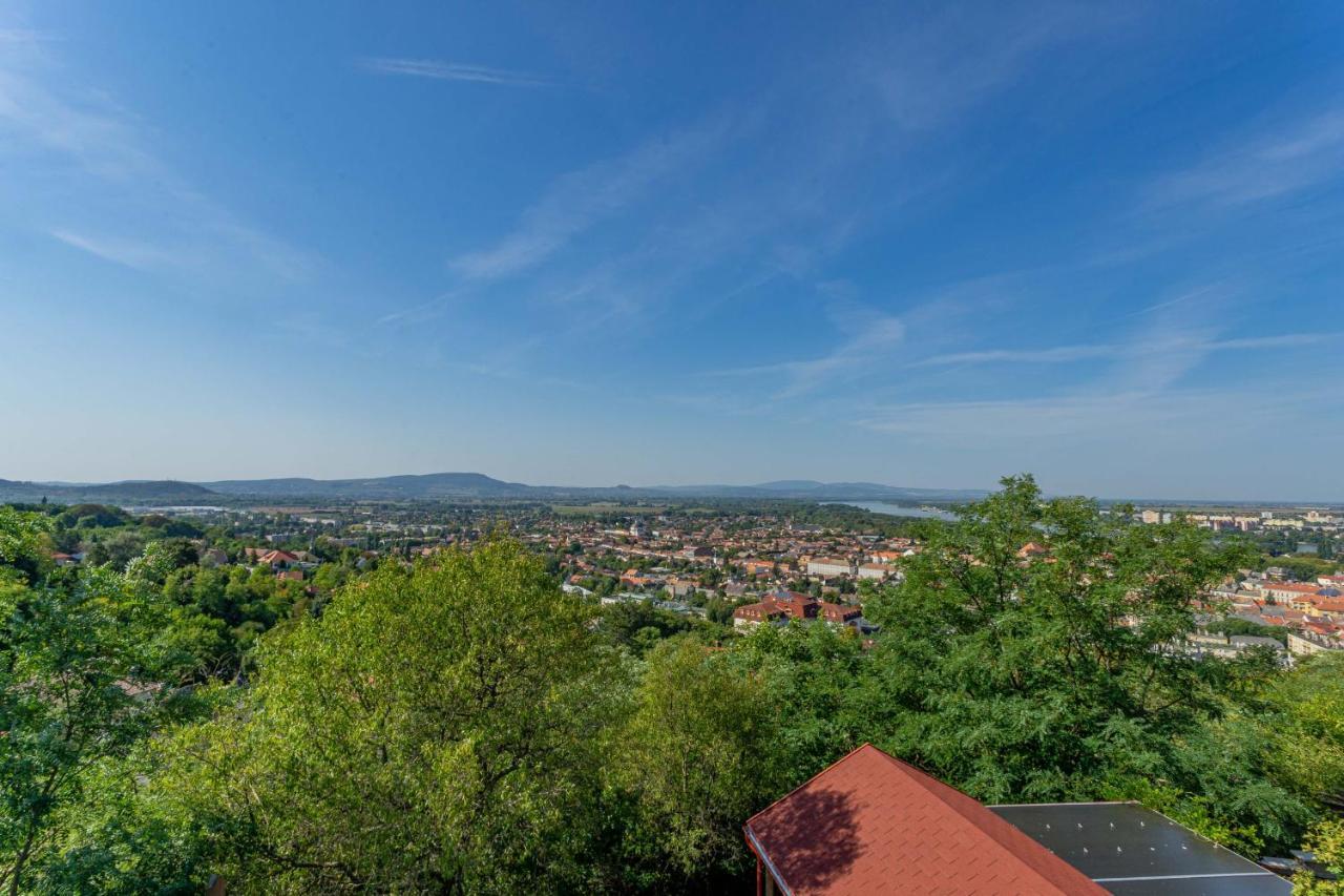 Panoráma Apartmanház Esztergom Exterior foto