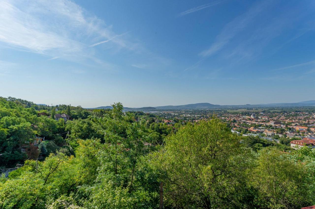 Panoráma Apartmanház Esztergom Exterior foto