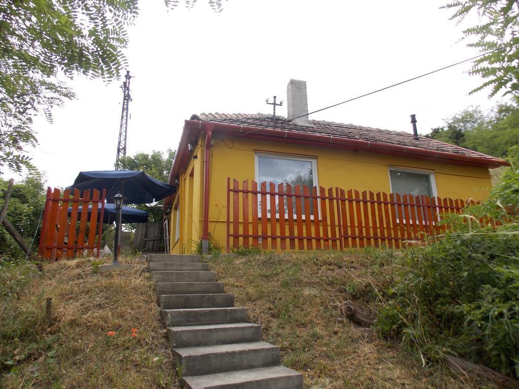 Panoráma Apartmanház Esztergom Habitación foto